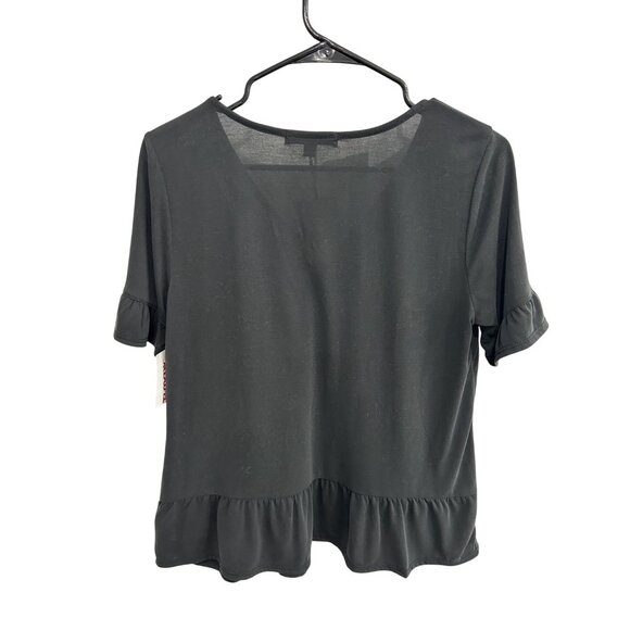 Green Envelope Los Angeles Ruffled Hem Short Sleeve V-Neck Top Black Small NWT - Picture 2 of 10